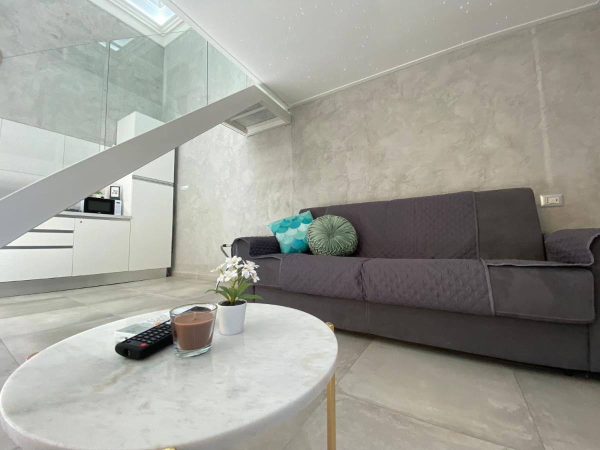 Superior Apartment คาตาเนีย ภายนอก รูปภาพ