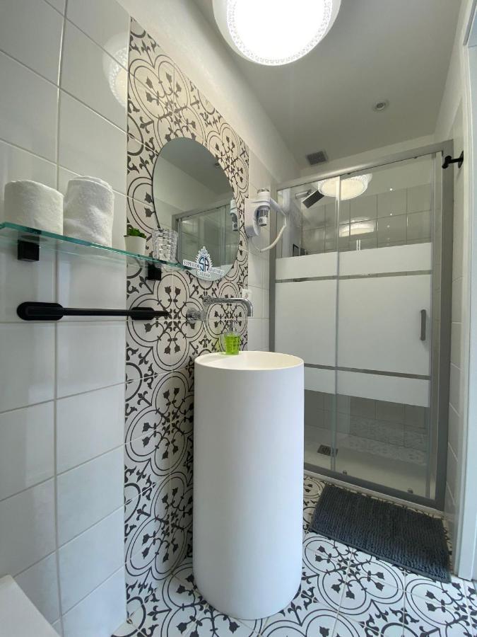 Superior Apartment คาตาเนีย ภายนอก รูปภาพ