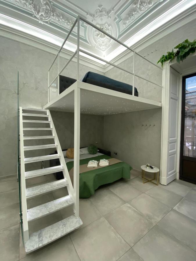 Superior Apartment คาตาเนีย ภายนอก รูปภาพ